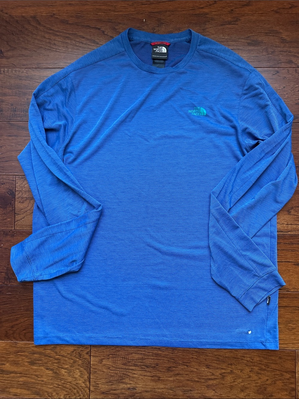 The North Face Men's Long Sleeve Tee in Royal Blue